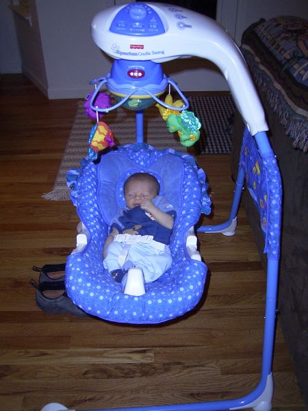 Sleeping_Swing01